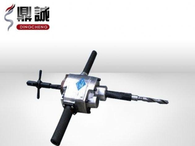 點(diǎn)擊查看詳細(xì)信息<br>標(biāo)題：ZK19型軌道鉆 閱讀次數(shù)：4229